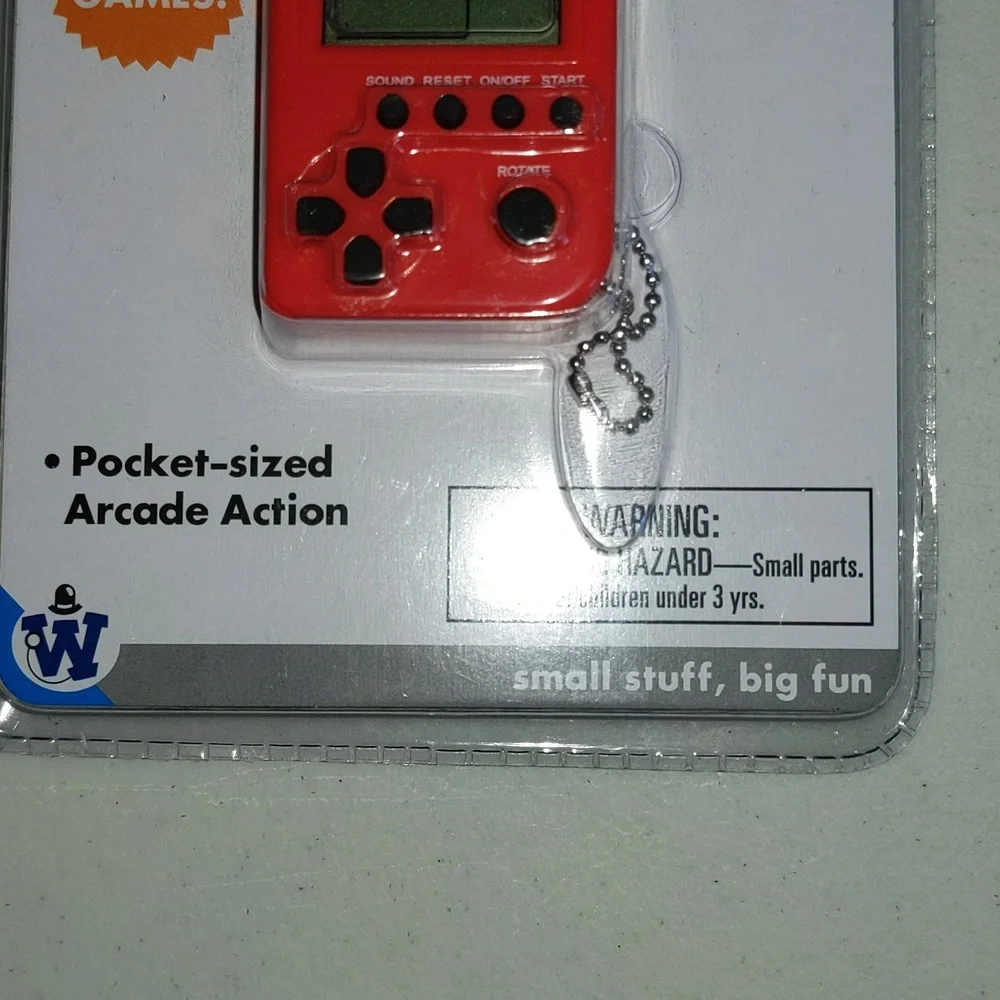 Westminster World Smallest Video Game New - Picture 3 of 6